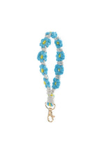Load image into Gallery viewer, Daisy Flower Wristlet Keychain
