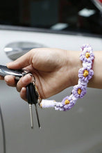Load image into Gallery viewer, Daisy Flower Wristlet Keychain
